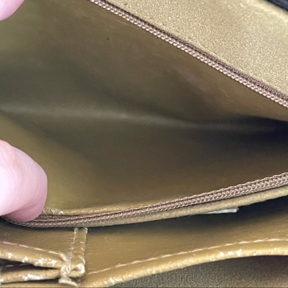 MONDANI | Vintage Black Leather Shoulder Purse - Picture 7 of 11